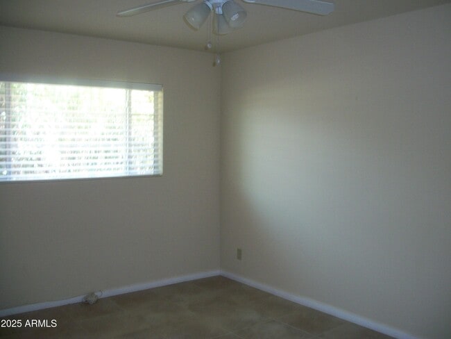 Building Photo - 3938 W Marlette Ave