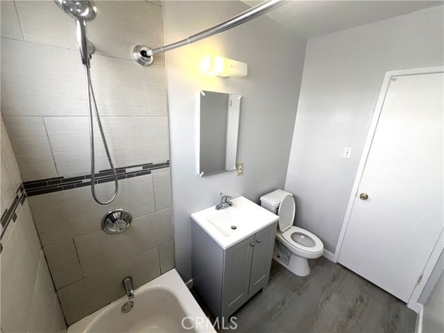 Building Photo - 620 W 82nd St