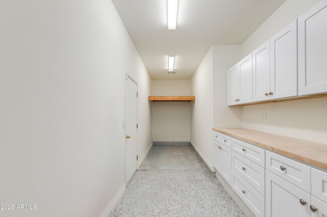 Building Photo - 4110 N 47th St