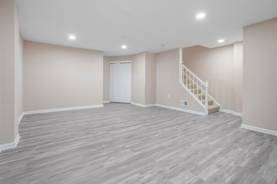 Building Photo - 3671 Waterwheel Sq