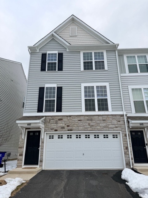 Building Photo - 447 Wyatt Dr