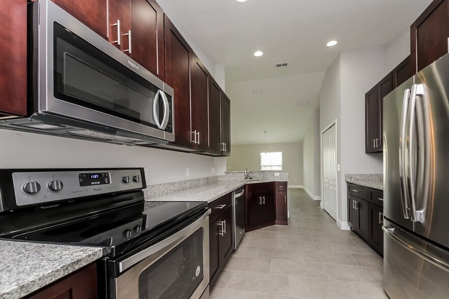 Building Photo - 155 Birmingham Dr