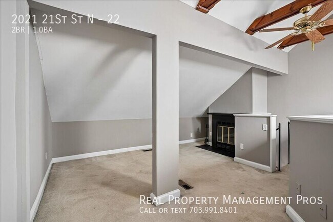 Building Photo - 2021 21st St N