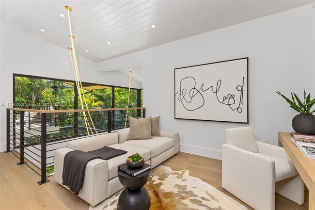 Building Photo - 4024 Bonita Ave