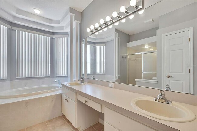 Building Photo - 4628 Bayridge Ct