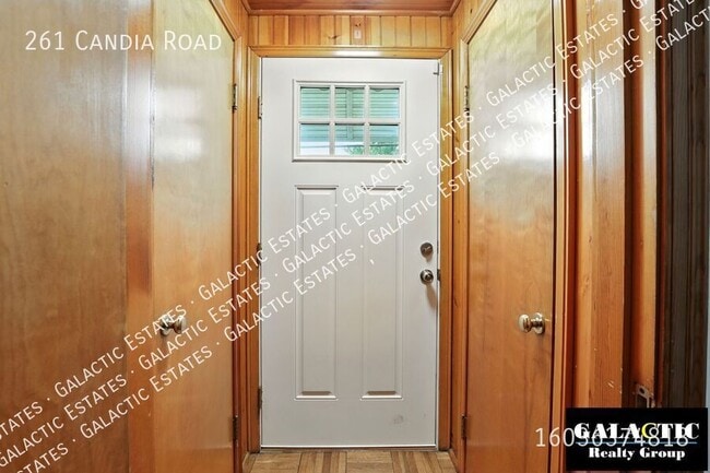 Building Photo - 261 Candia Rd