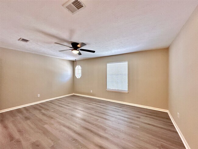 Building Photo - 3439 Aspen Bend Dr