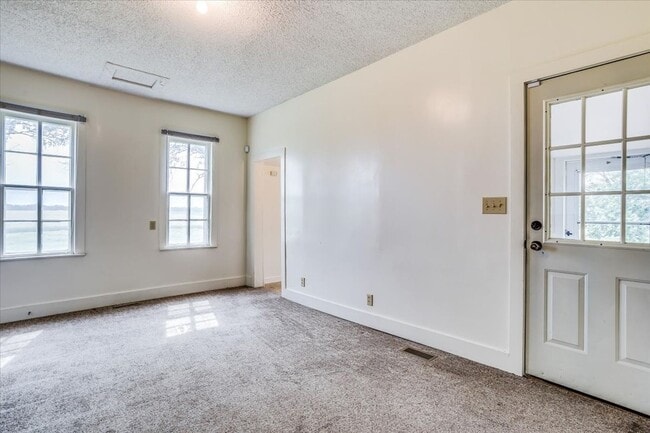 Building Photo - 8733 W 73rd St N