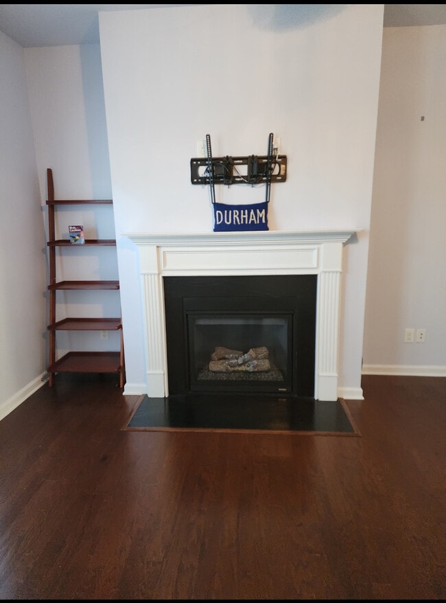 Building Photo - 71 Pocono Dr