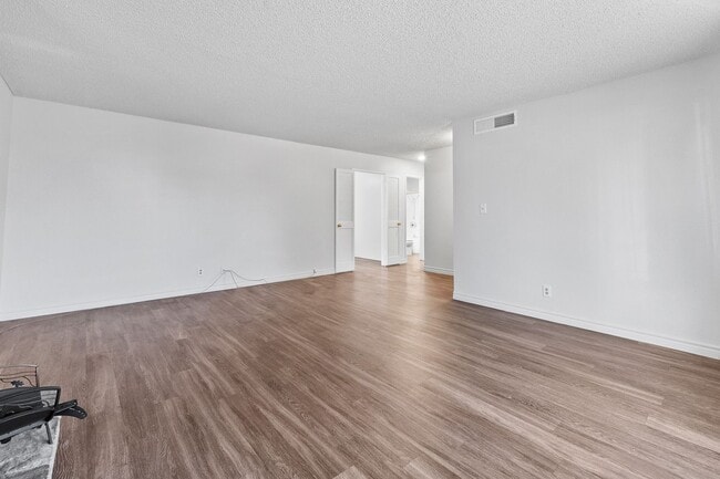 Building Photo - Beautiful 3 Bedroom Home in North Las Vegas!