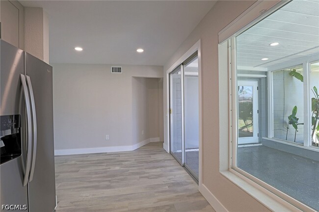 Building Photo - 2243 Harvard Ave