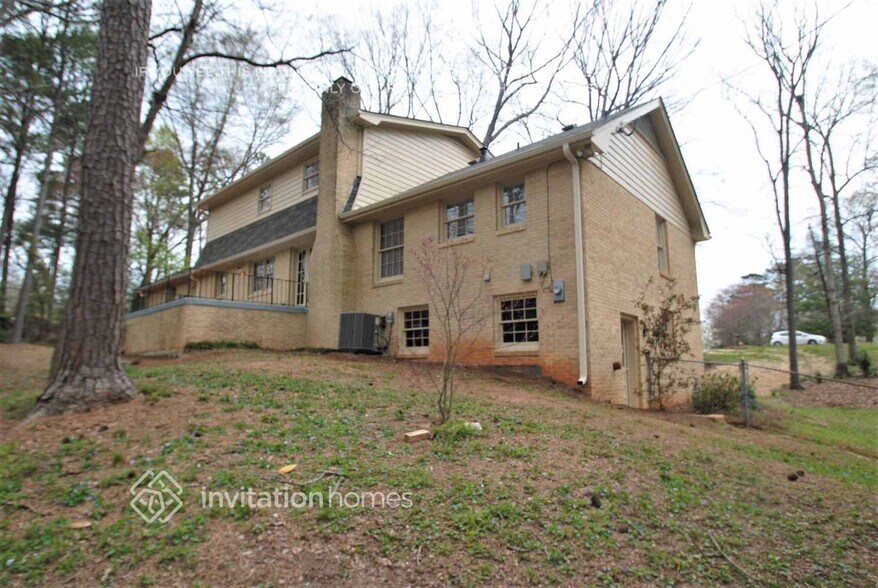 Building Photo - 4226 Executive Dr