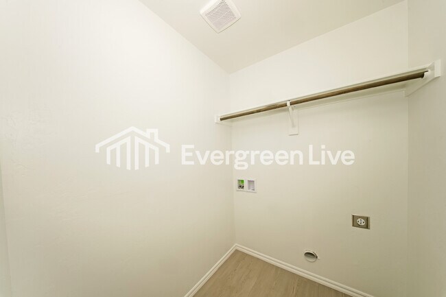 Building Photo - 11721 SW 36th St