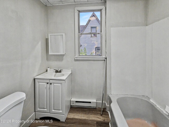 Building Photo - 602 Prospect Ave