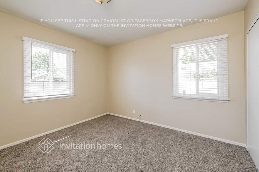 Building Photo - 15007 Florwood Ave