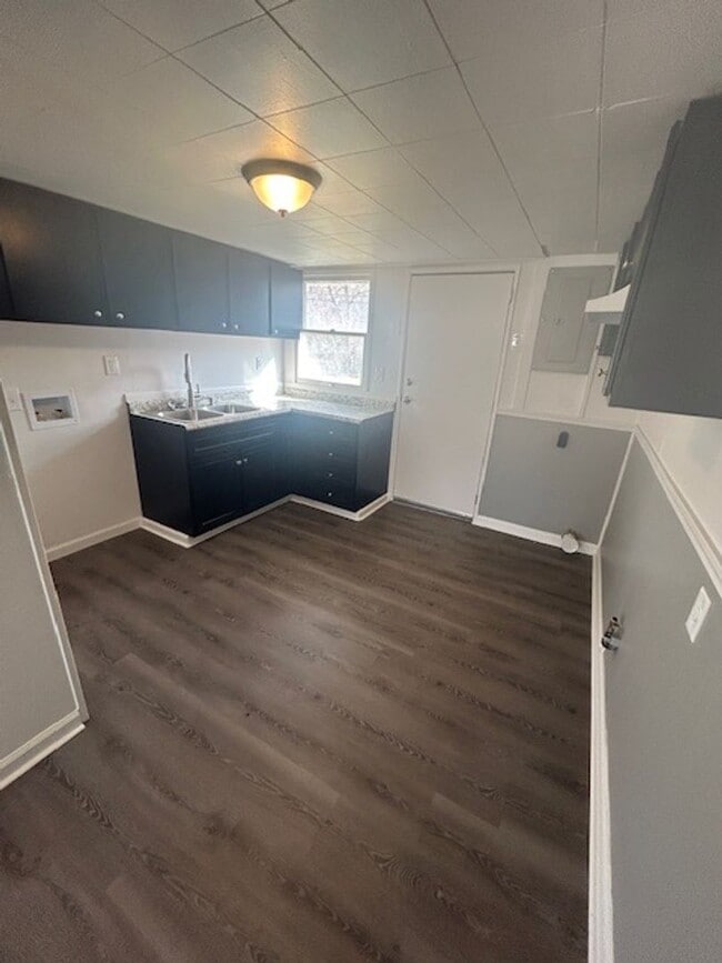 Building Photo - HALF OFF Security Deposit – Limited Time Special! Section 8 Welcome!