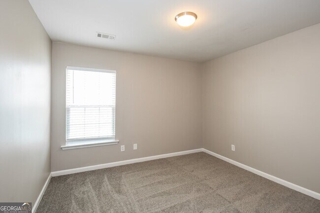 Building Photo - 2498 Whistle Stop Dr
