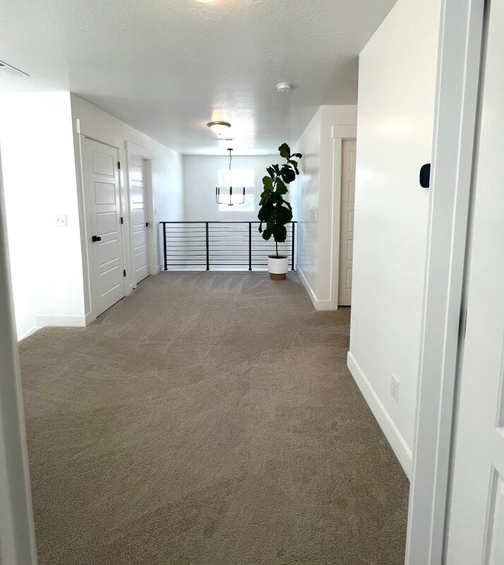 Building Photo - 1516 W Stone Gate Dr