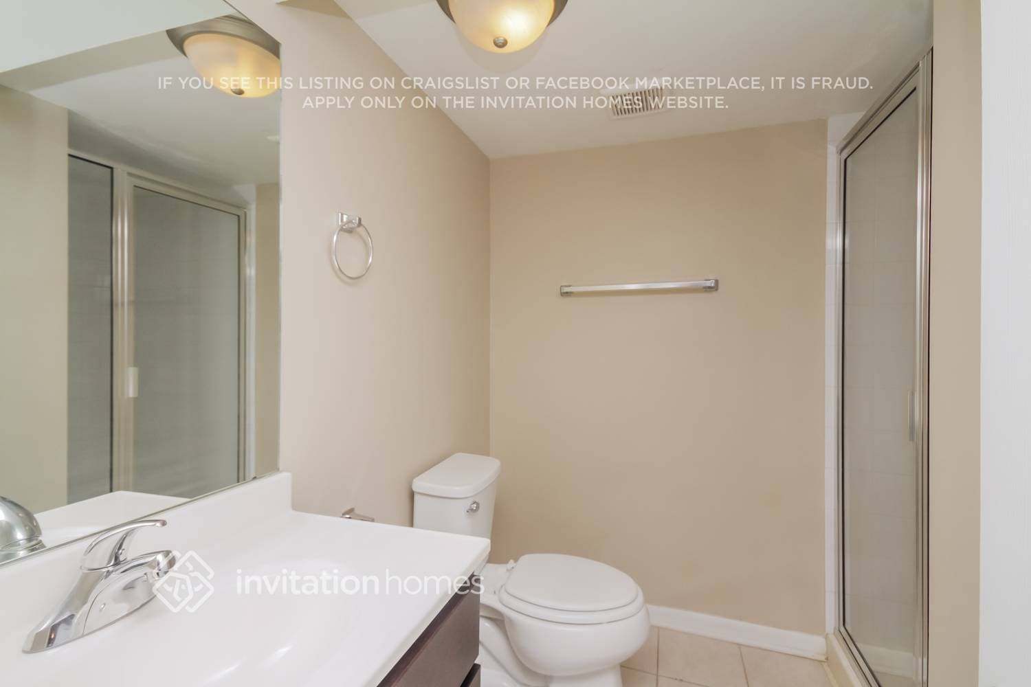 Building Photo - 17342 Oriole Ave