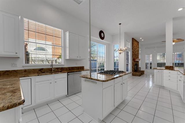 Building Photo - 5512 Charleston Dr