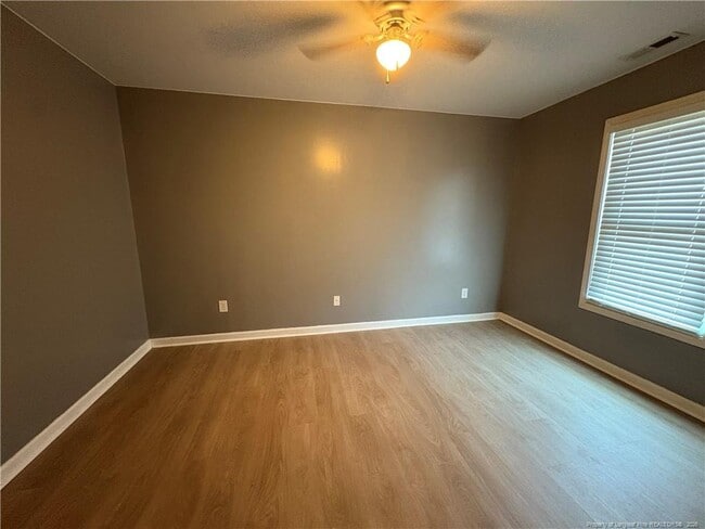 Building Photo - 1227 Chimney Swift Dr