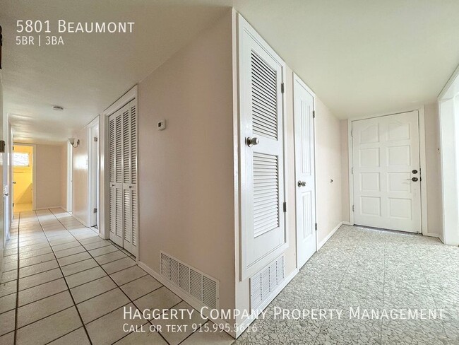 Building Photo - 5801 Beaumont-