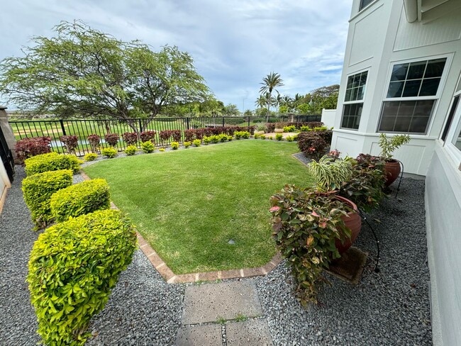 Building Photo - Ka Makana @ Hoakalei Golf Course front Upgraded Developer Model