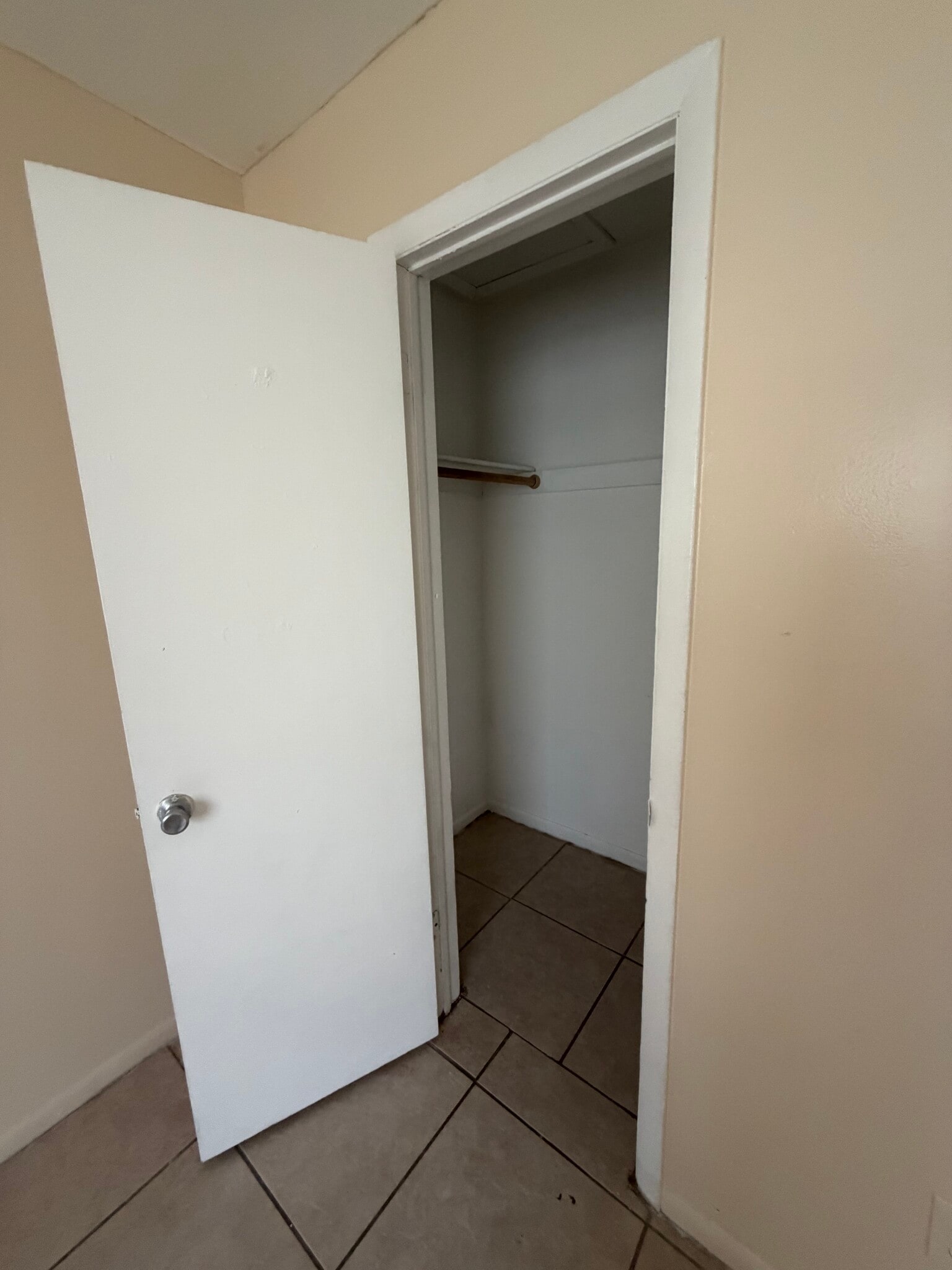 Building Photo - 2220 NW 58th Ter