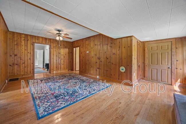 Building Photo - 2666 NC-210
