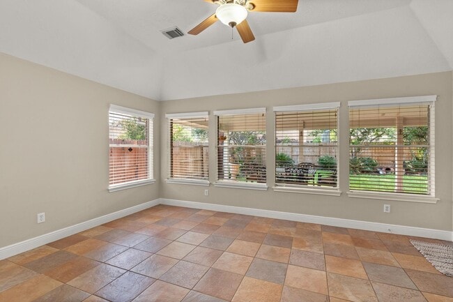 Building Photo - 4503 Summer Lakes