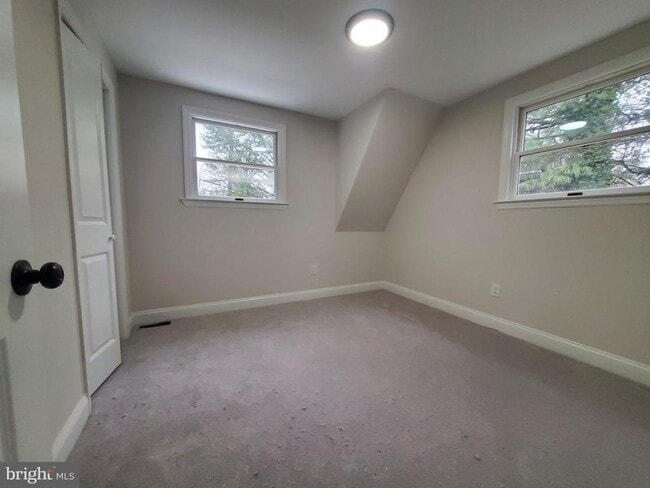 Building Photo - 9 Butler Ct