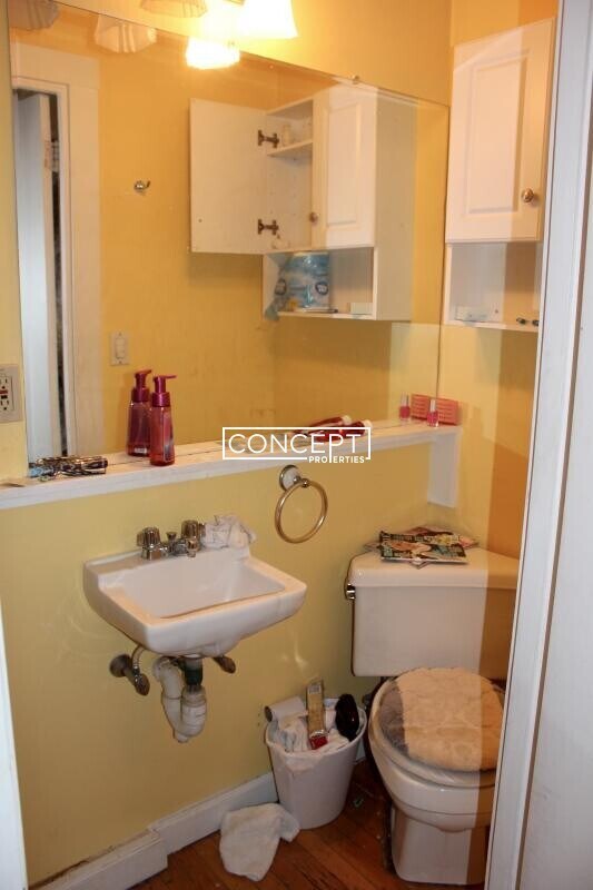 Building Photo - 15 Garden St