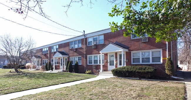 Building Photo - Matilda Apartments