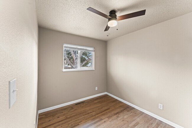 Building Photo - 4503 Bella Dr