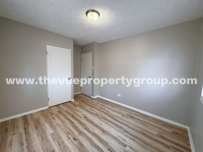 Building Photo - DEPOSIT MOVES YOU IN! Pay no rent until Ap...