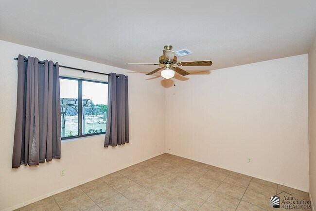 Building Photo - 4296 W County 15th St