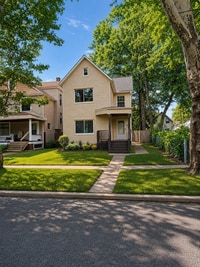 Building Photo - 2049 W 85th St