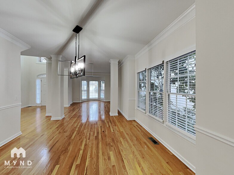 Building Photo - 3423 Arbor Creek Point