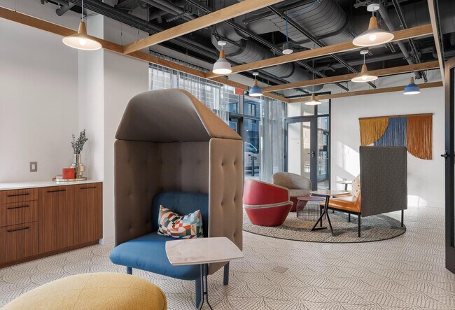 Building Photo - 60 Kilmarnock St