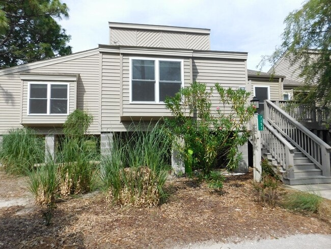 Primary Photo - 7151 Windward Dr