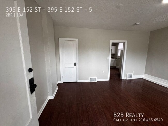 Building Photo - 395 E 152nd St