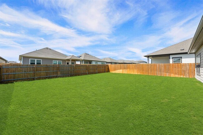 Building Photo - 236 Lazy Lizzy Rd
