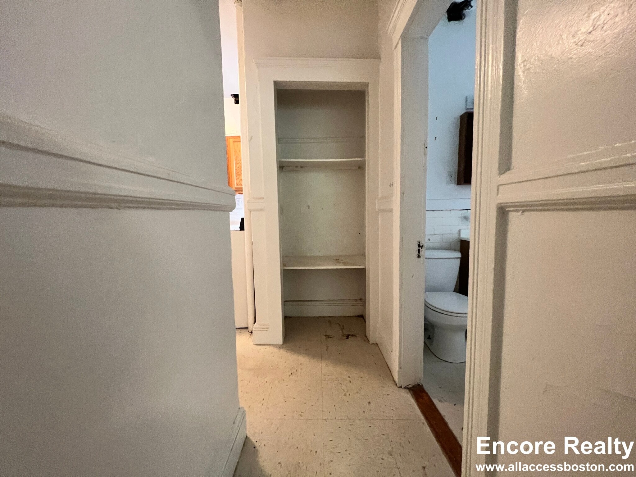 Building Photo - 15 Egremont Rd