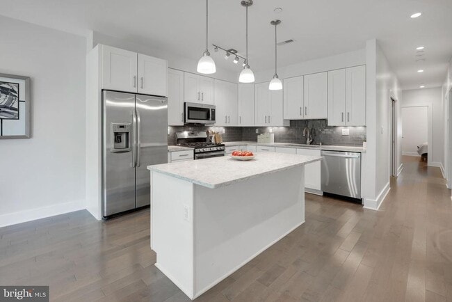 Building Photo - 3821 14th St NW