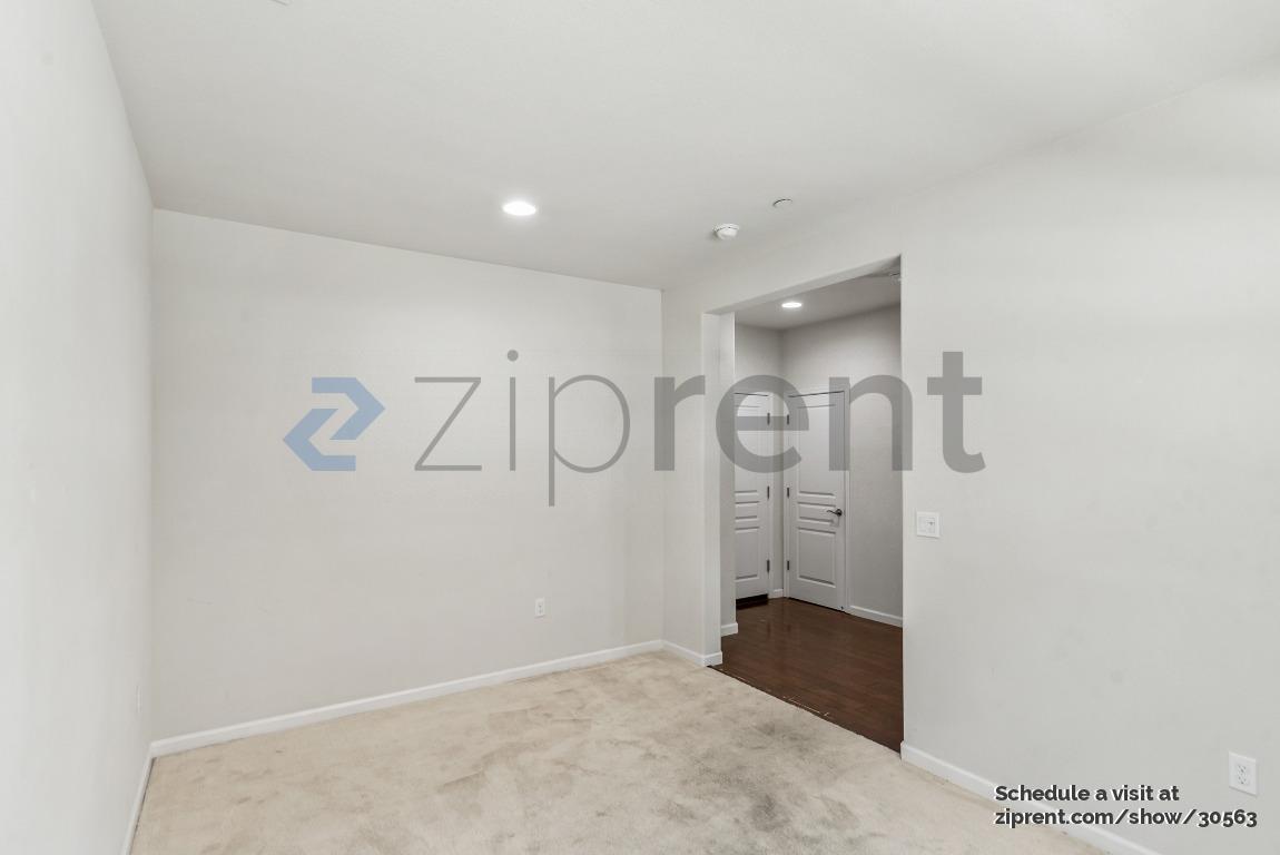 Building Photo - 5650 Campbell Ln