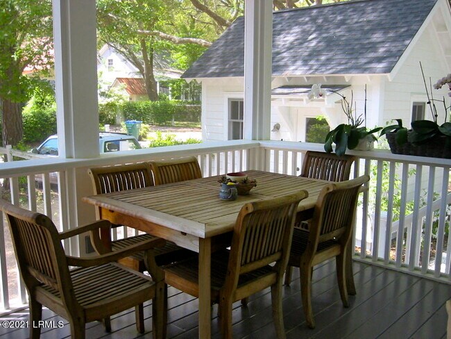 Building Photo - 31 Porcher Pinkney