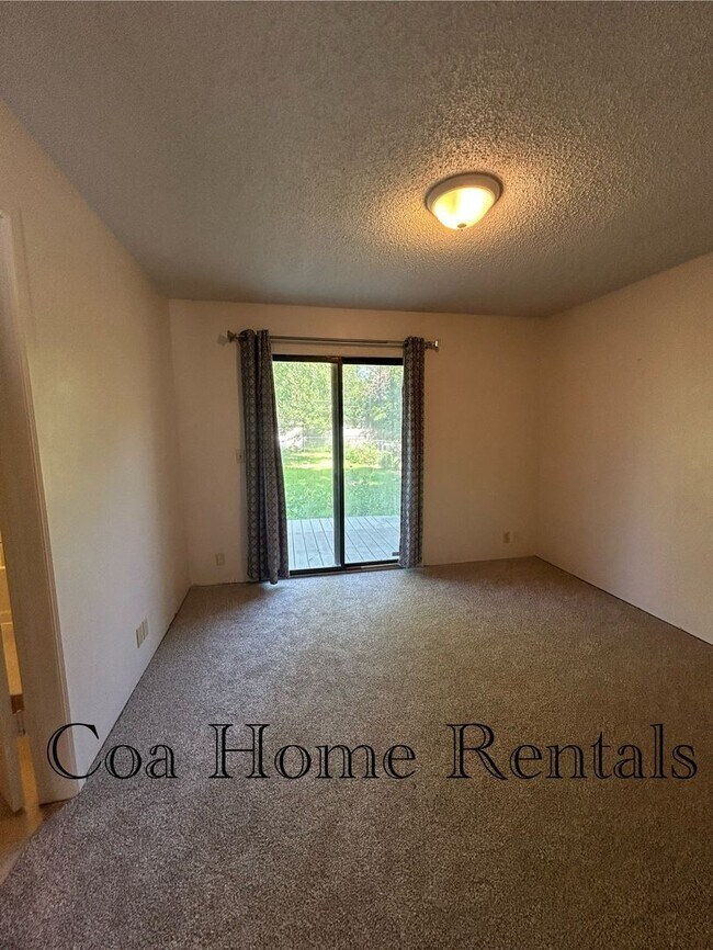 Building Photo - Great West location