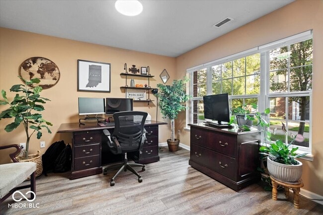 Building Photo - 11910 Riley Dr