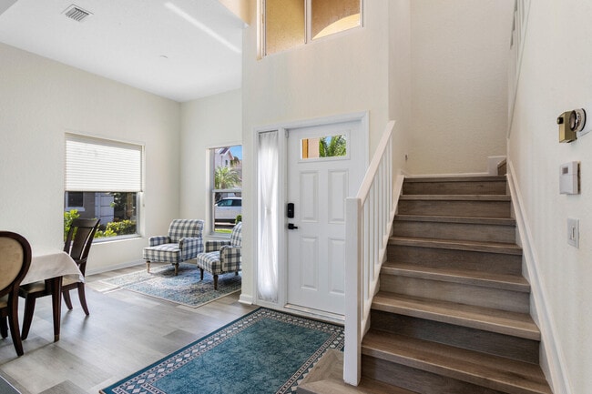 Building Photo - 8232 Heritage Club Dr