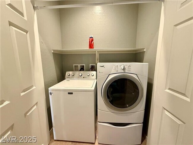 Building Photo - 3352 Hackney Horse Ct